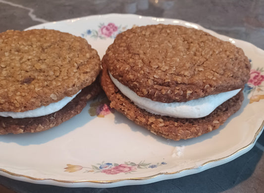 Oatmeal Cream Pie Cookie