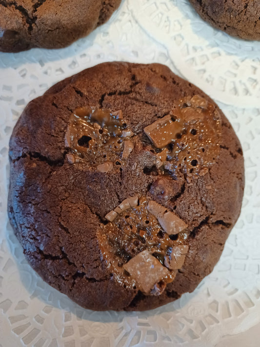 Double Chocolate Chip Cookie